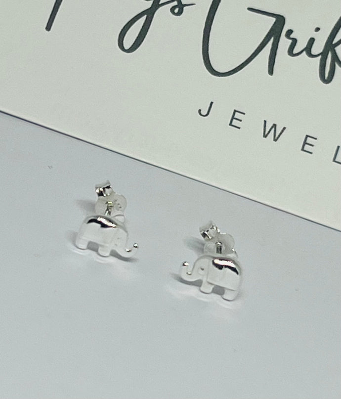 10mm Elephant stud earrings